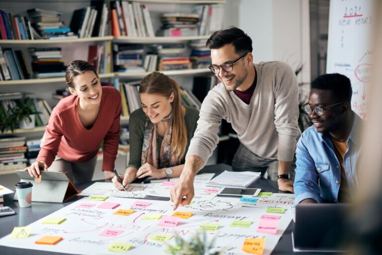 digital marketing team prepare strategy